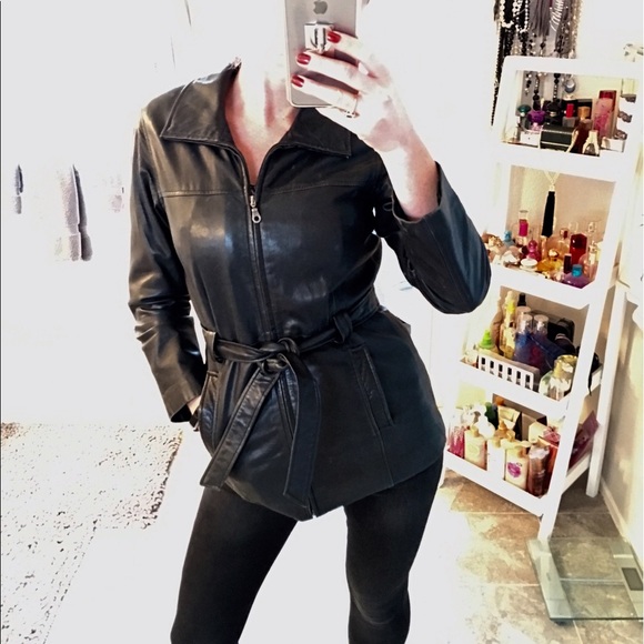 Jacqueline Ferrar Jackets & Blazers - VINTAGE‼️GENUINE LAMBSKIN LEATHER JACKET!